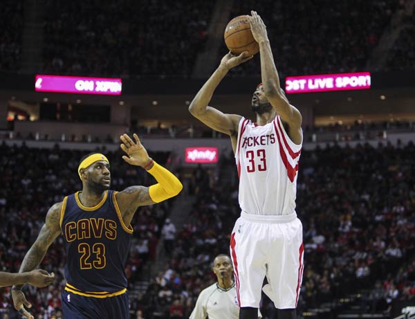 Harden's 33 points leads Rockets over Cavs 105-103