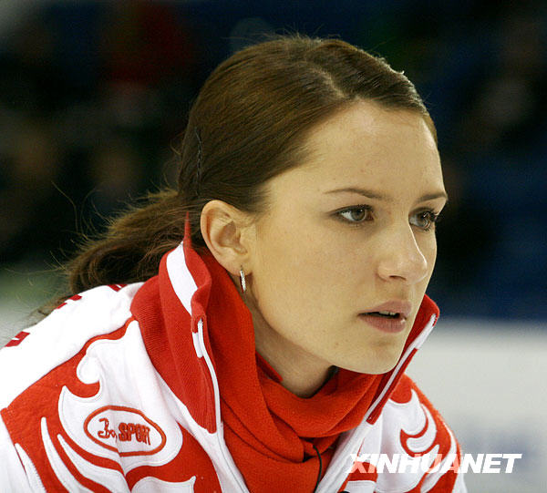 冰壺世錦賽上的美麗“風(fēng)景”