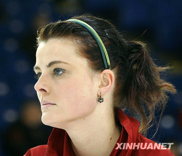 冰壺世錦賽上的美麗“風(fēng)景”