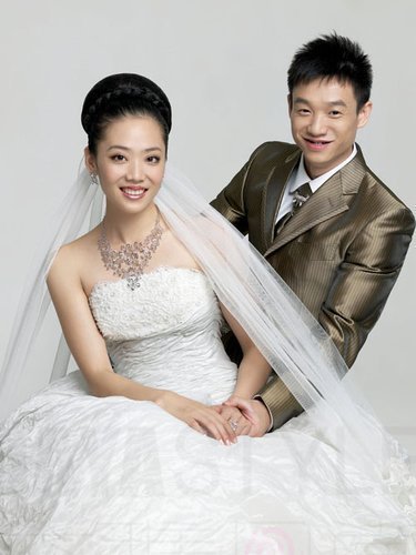 體壇巨星最浪漫求婚：小貝浴衣出馬 田亮新潮