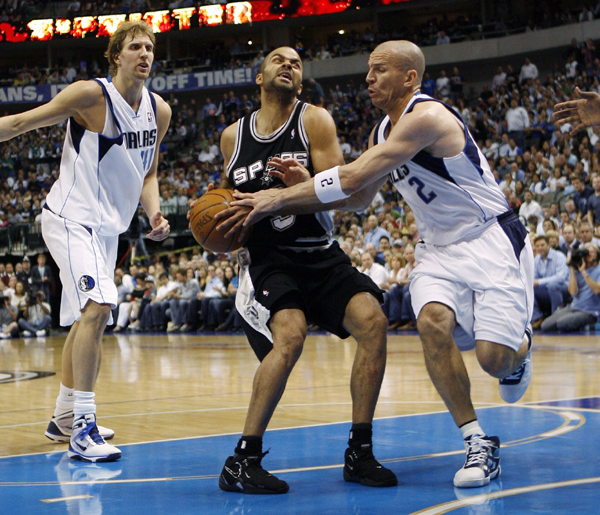 巴特勒35分小牛拒絕出局 馬刺仍以3:2領(lǐng)先