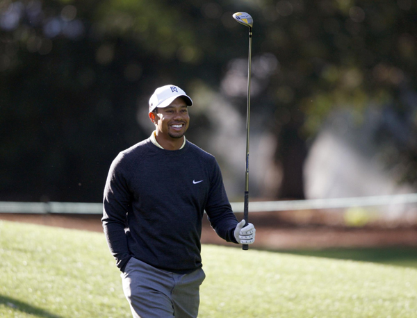 美巡賽：“老虎”伍茲再出征 “飛人”喬丹搶風(fēng)頭