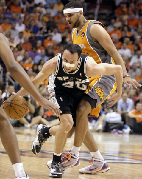 NBA：弗萊5記三分助太陽 馬刺苦戰(zhàn)0:2打道回府