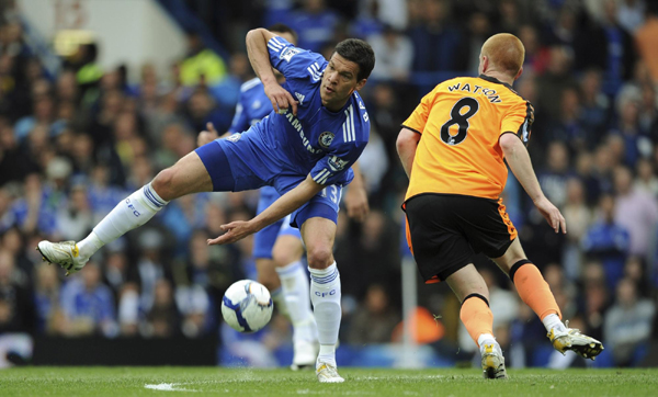 英超：切爾西力壓曼聯(lián)1分 第四次奪冠