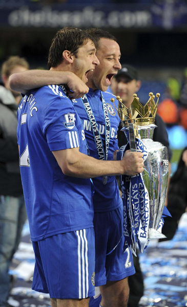 英超：切爾西力壓曼聯(lián)1分 第四次奪冠