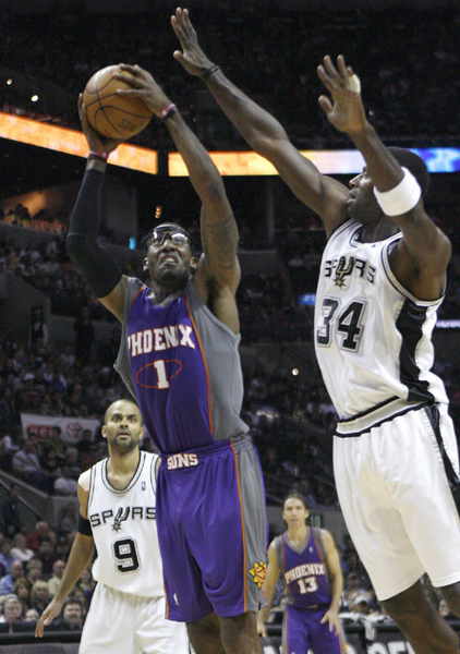 NBA：“獨(dú)眼”納什帶太陽(yáng)率先晉級(jí) 馬刺被0:4橫掃