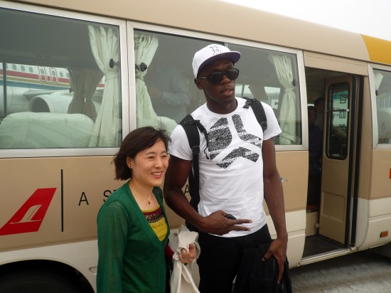 “飛人”博爾特空降上海 備戰(zhàn)國(guó)際田聯(lián)鉆石聯(lián)賽