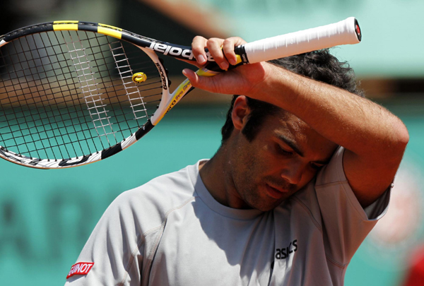 法網(wǎng)：大威輕松晉級(jí) 阿扎倫卡、桑切斯連遭爆冷