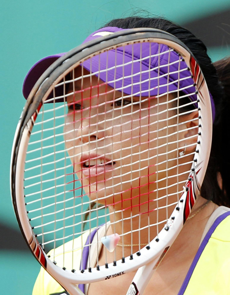 法網(wǎng)：納達(dá)爾取得開門紅 薩芬娜爆大冷