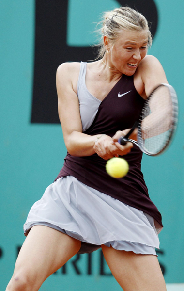 法網(wǎng)：納達爾取得開門紅 薩芬娜爆大冷