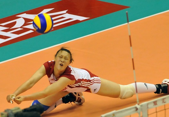 女排精英賽：中國(guó)女排1:3不敵多米尼加