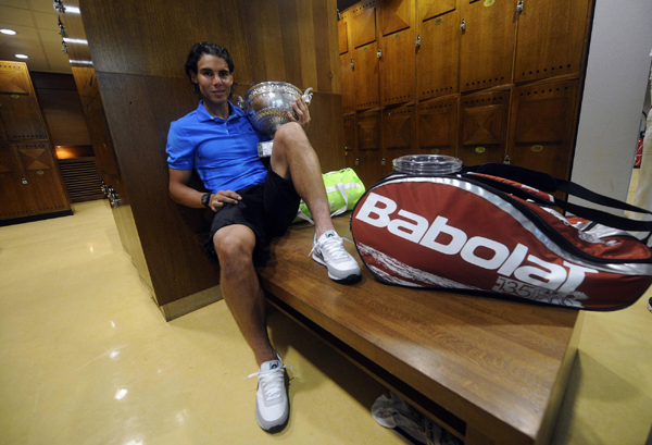 法網(wǎng)：納達爾直落三盤輕取索德林 五捧火槍手杯