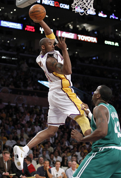 NBA：雷•阿倫三分破紀(jì)錄 綠衫軍苦勝湖人扳平總分