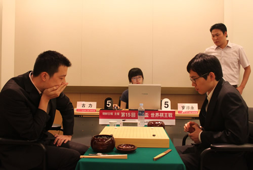 LG杯：古力負(fù)于安祚永 常昊內(nèi)戰(zhàn)出局