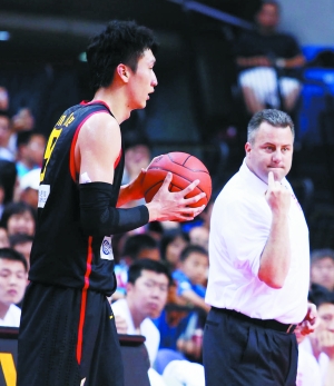 鄧華德首秀點(diǎn)到為止