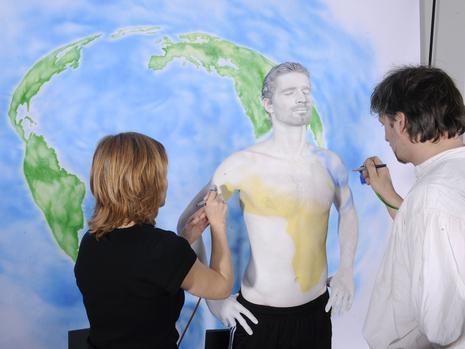 德國(guó)隊(duì)曝光“非洲寫真”