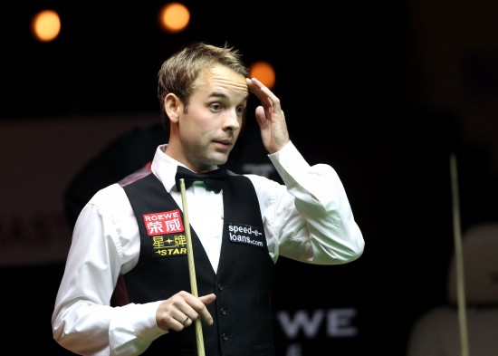 斯諾克上海大師賽：卡特終結(jié)“黑馬”伯內(nèi)特奪冠
