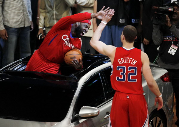 全明星扣籃大賽格里芬飛躍汽車(chē)奪冠