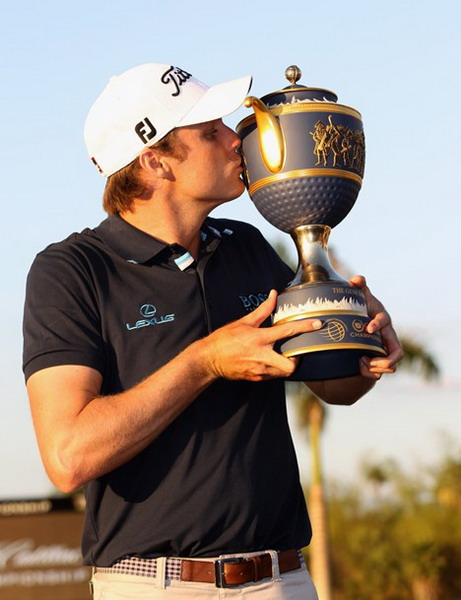 沃特尼與達斯汀逼近前十 伍茲第五位