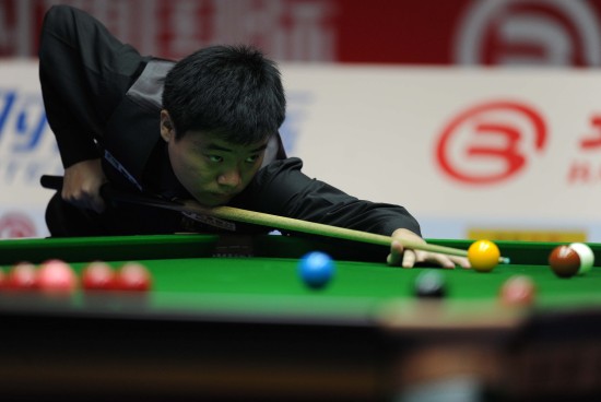 斯諾克中國(guó)賽：丁俊暉連贏5局演逆轉(zhuǎn) 5:2勝亨德利