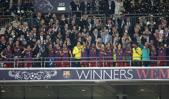 歐冠:梅西比利亞破門 巴薩3:1曼聯(lián)第4次奪冠