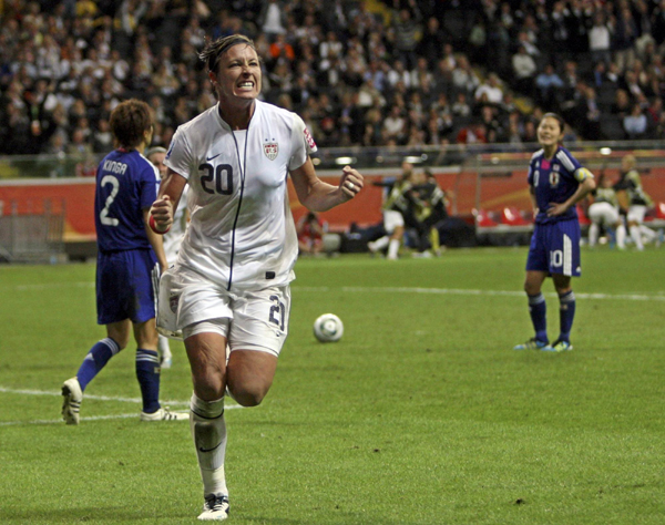 女足世界杯：兩度頑強(qiáng)扳平 日本點(diǎn)球5:3美國首次奪冠