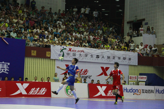 特步大五聯(lián)賽半決賽結(jié)束 湖大廣體會師冠亞軍爭奪戰(zhàn)