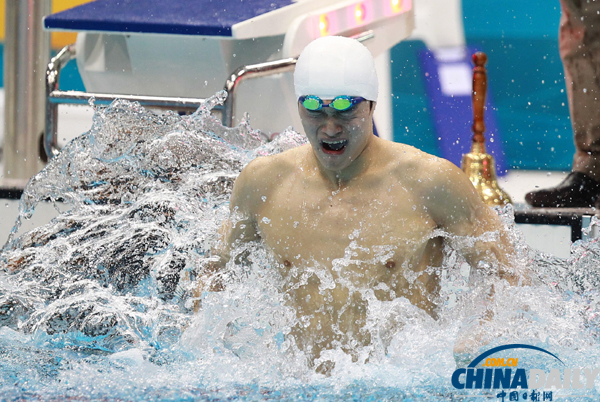 孫楊獲倫敦奧運會男子1500米自由泳冠軍 破世界紀(jì)錄