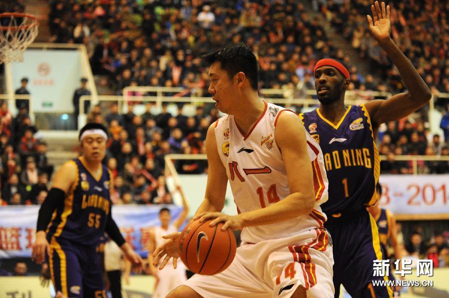 “郅敬傳奇”：王治郅二十載籃球生涯謝幕