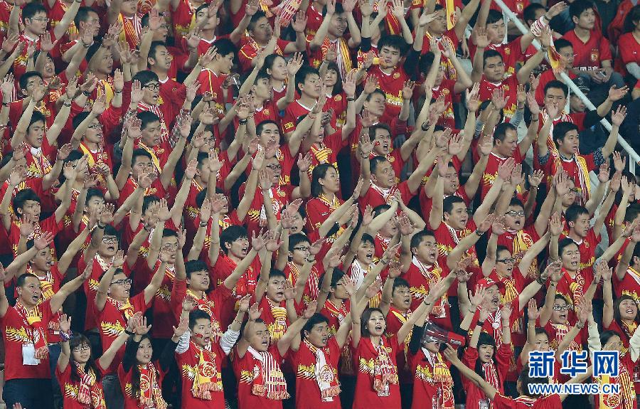 亞冠：里皮臨陣換兵演神奇 恒大破全北主場(chǎng)首擒韓