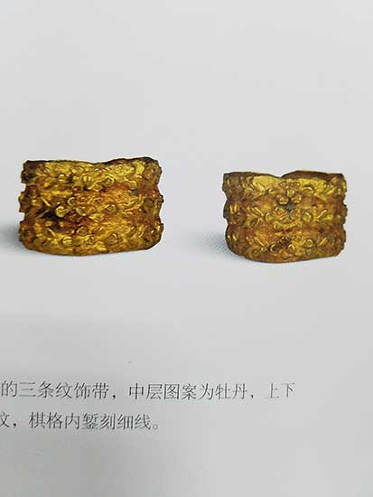 Accouterments of beauty that tell a dynasty's tale