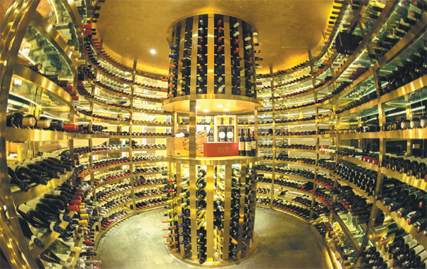 For gastrolounge fans, Mojo offers a new place to explore