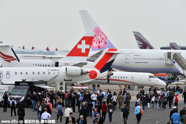 JF-17 fighter developed by China, Pakistan makes debut at Paris air show