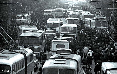 改革開放30年之交通：通向現(xiàn)代化的道路