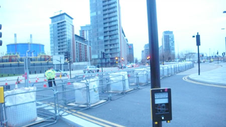 走近G20峰會(huì)主會(huì)場(chǎng) 倫敦警察安保忙