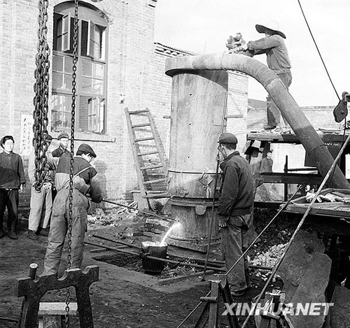 中國(guó)工業(yè)：凱歌壯行