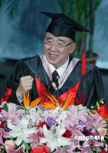 吳伯雄：希望兩岸炮口相向兵戎相見永不再現(xiàn)